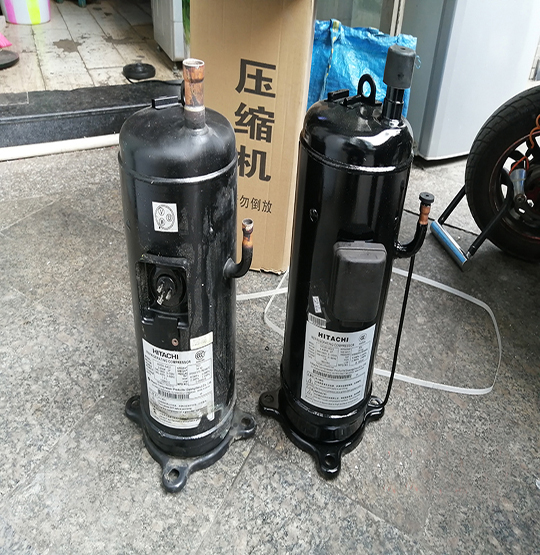 景洪中央空调压缩机的更换维修